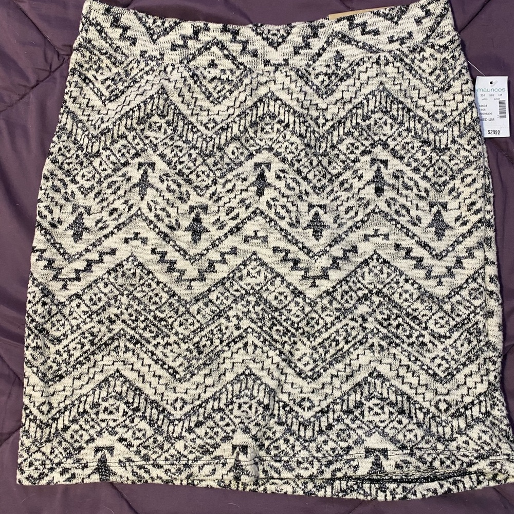 Maurices Black and Cream Mini Pencil Skirt